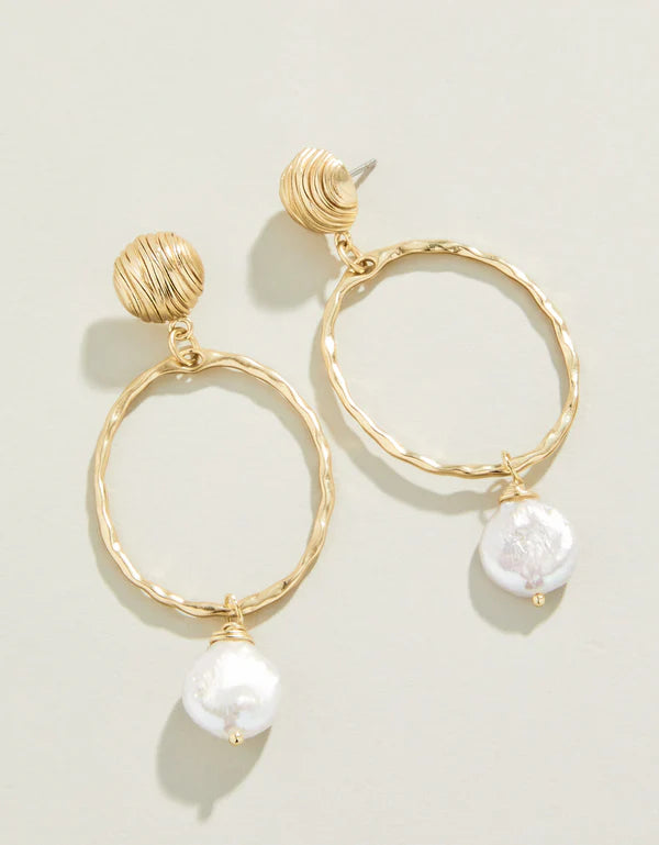 Peyton Earrings Pearl