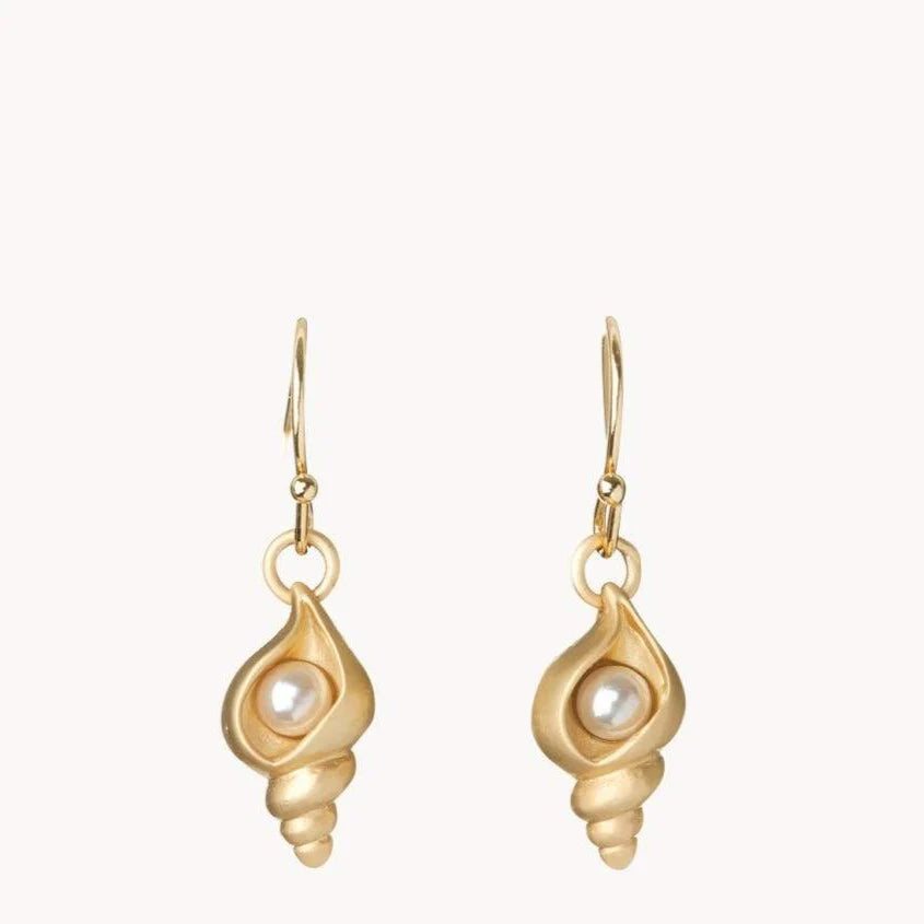 Sea La Vie Drop Shell Earring