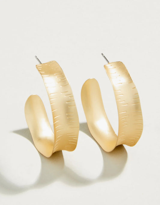 Queenie Hoops